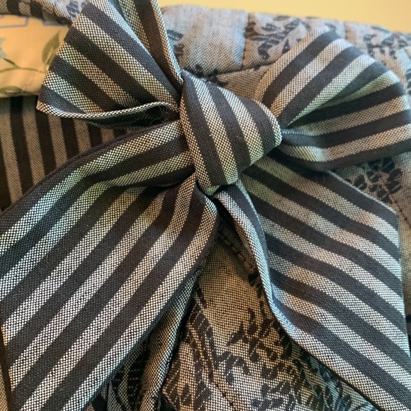 GUNNE SAKS QUILTED JACKET SKIRT SET - Picture 4 of 5